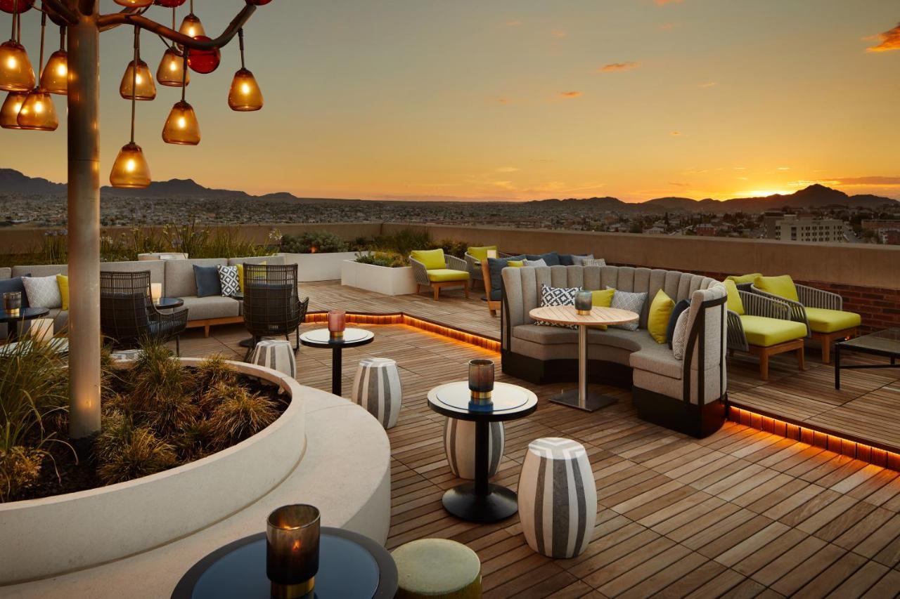 The Plaza Hotel Pioneer Park Ель-Пасо Екстер'єр фото The rooftop lounge at the Hilton Scottsdale Resort and Villas
